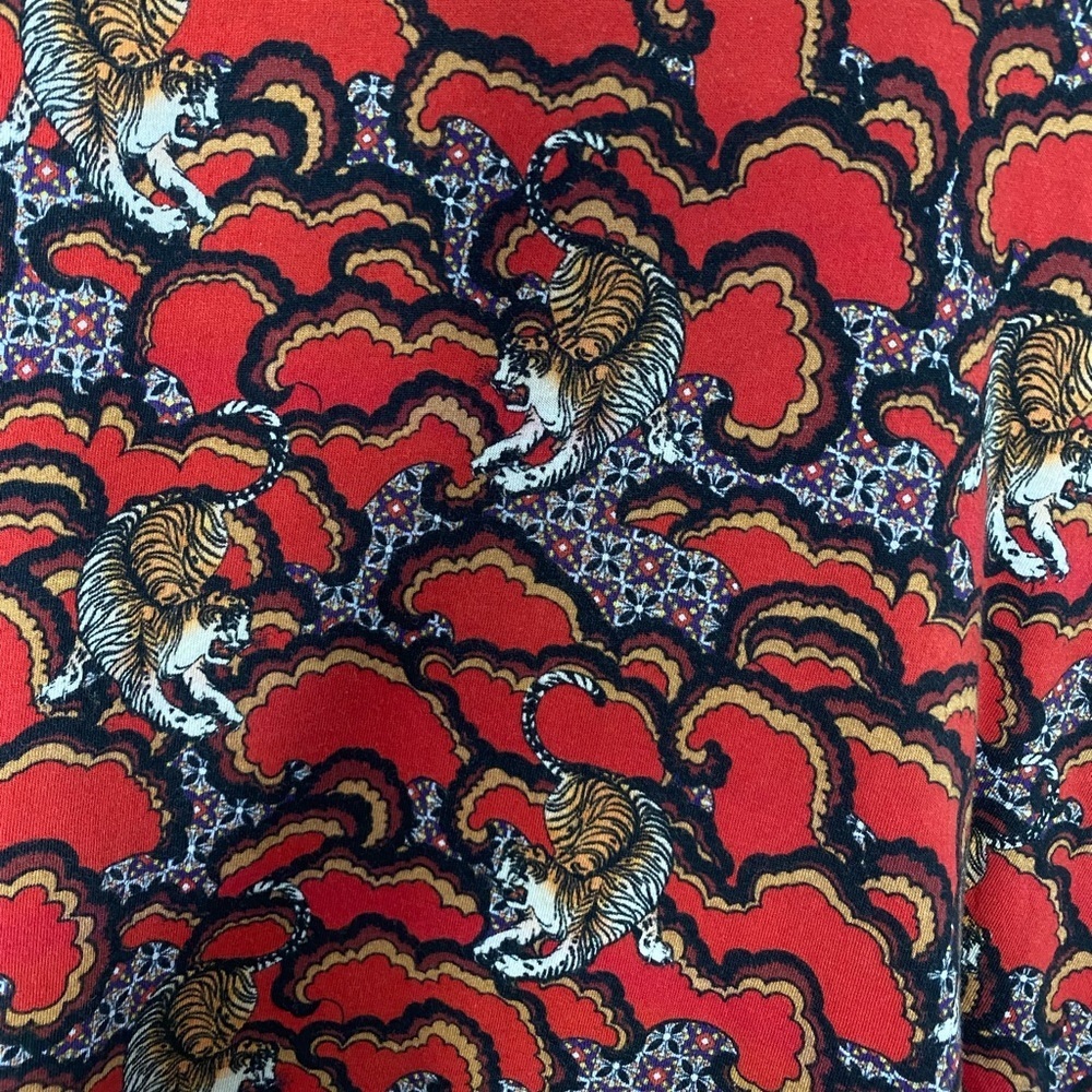 Sandro Paris Tiger Print Graphic Top Sz XS - Picture 8 of 11